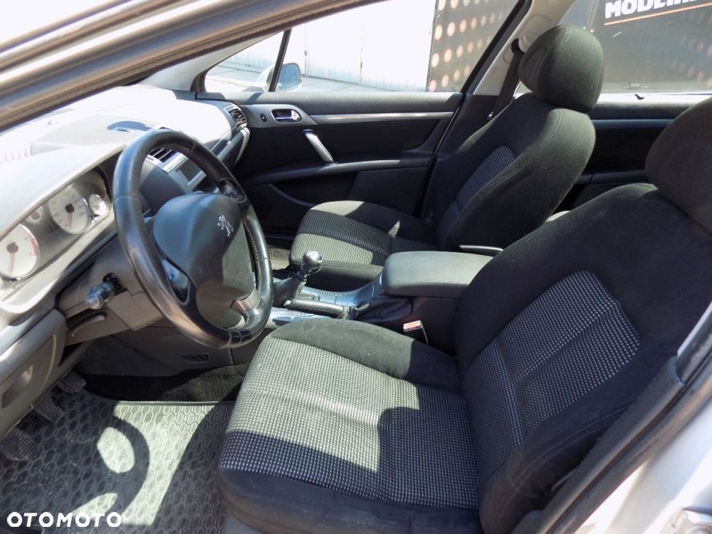 Peugeot 407 - 7