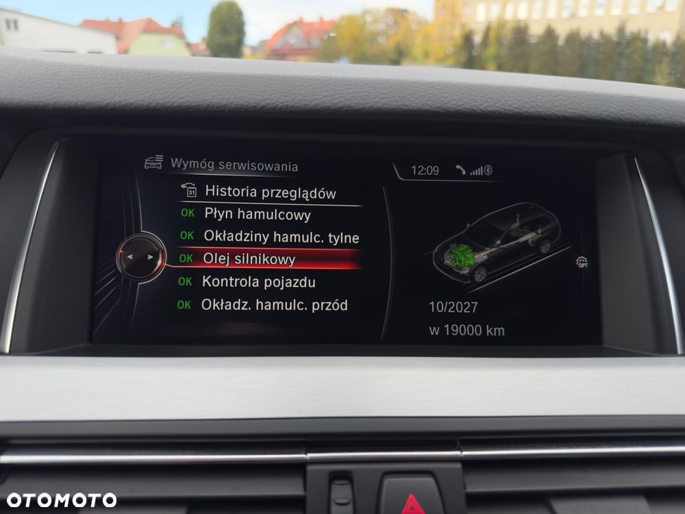 BMW Seria 5 528i Touring Sport-Aut Luxury Line - 30