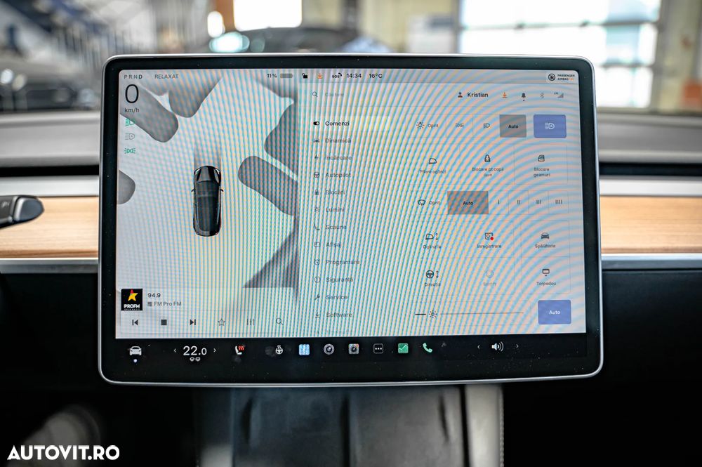 Tesla Model 3 Langstreckenbatterie Allradantrieb Dual Motor - 9