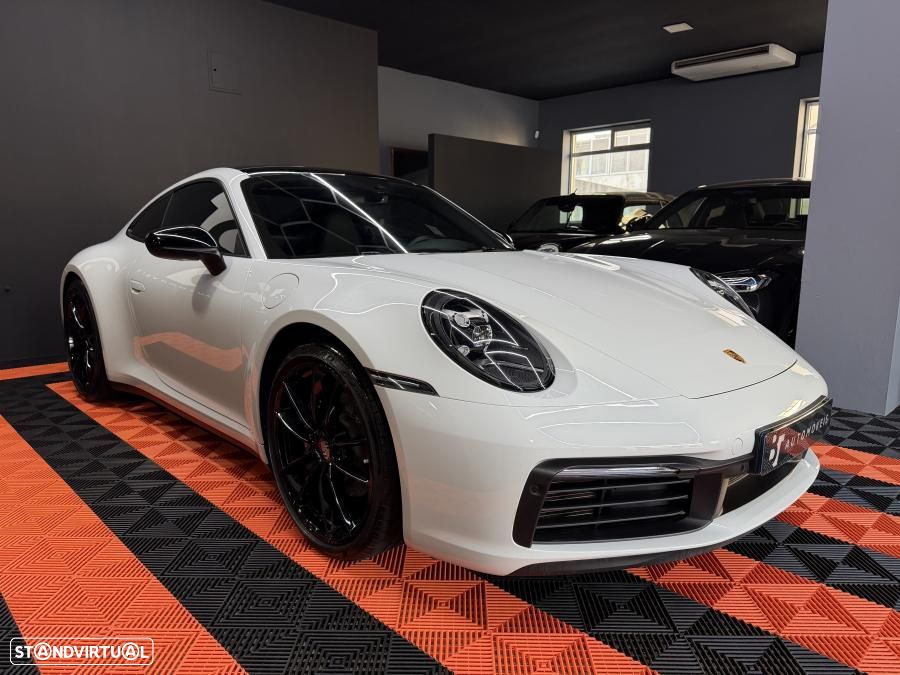 Porsche 911 (992) Carrera PDK - 3