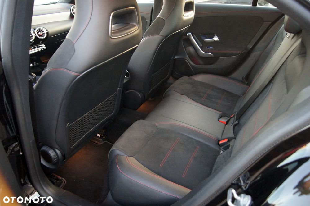 Mercedes-Benz CLA 200 d 8G-DCT AMG Line Advanced Plus - 9