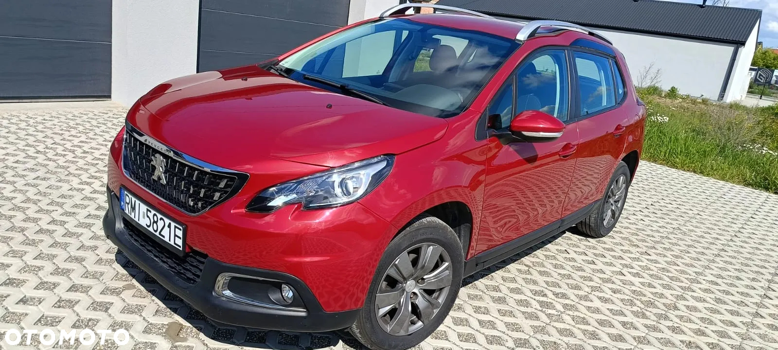 Peugeot 2008 - 10