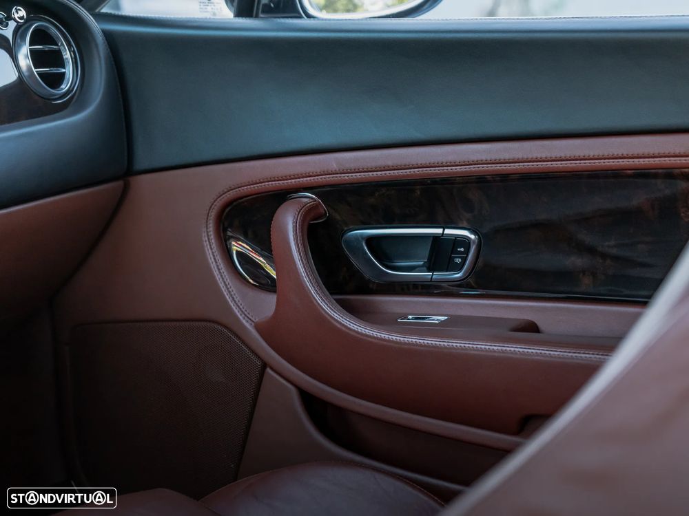 Bentley Continental GT 6.0 W12 - 15