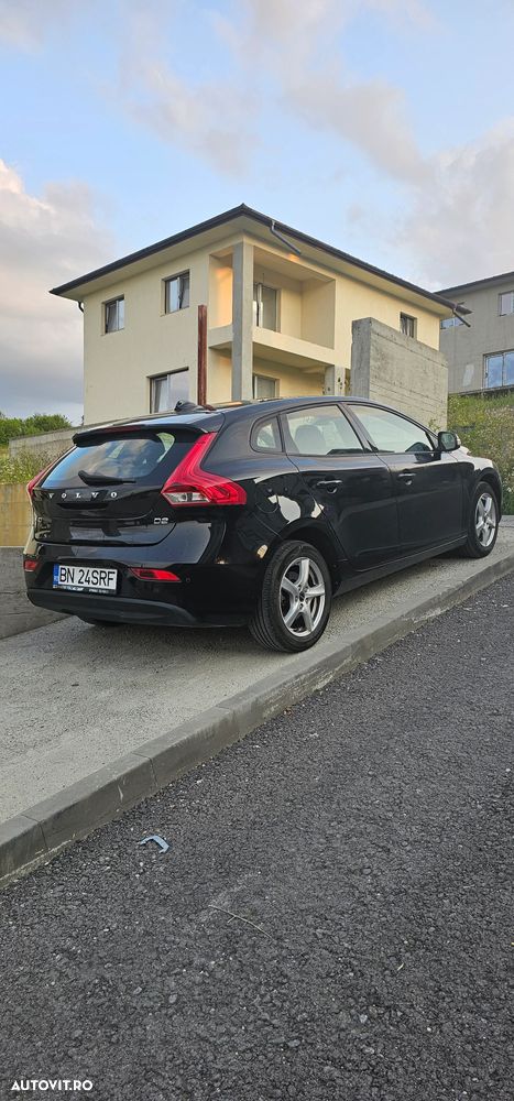 Volvo V40 D2 Basic - 8