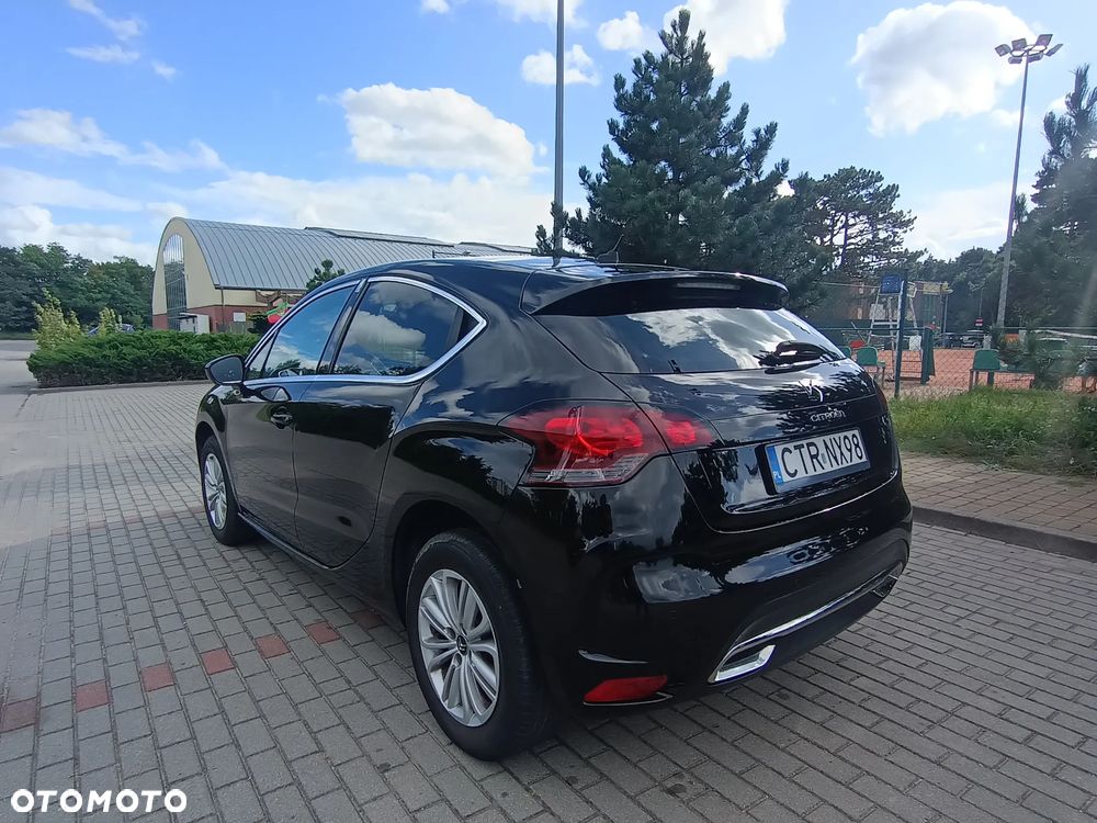 Citroën DS4 1.6 HDi SoChic - 8