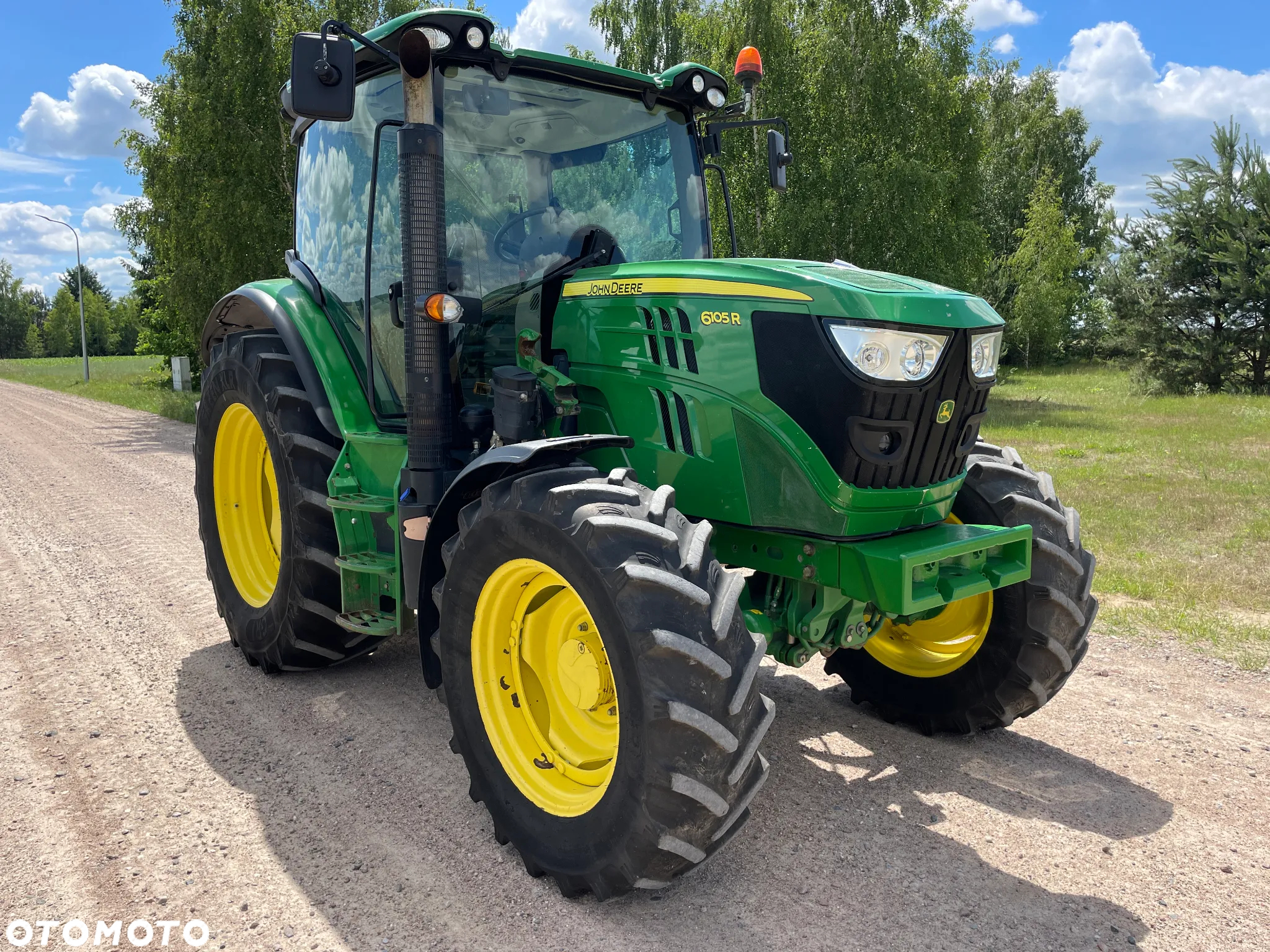 John Deere 6105R - 3