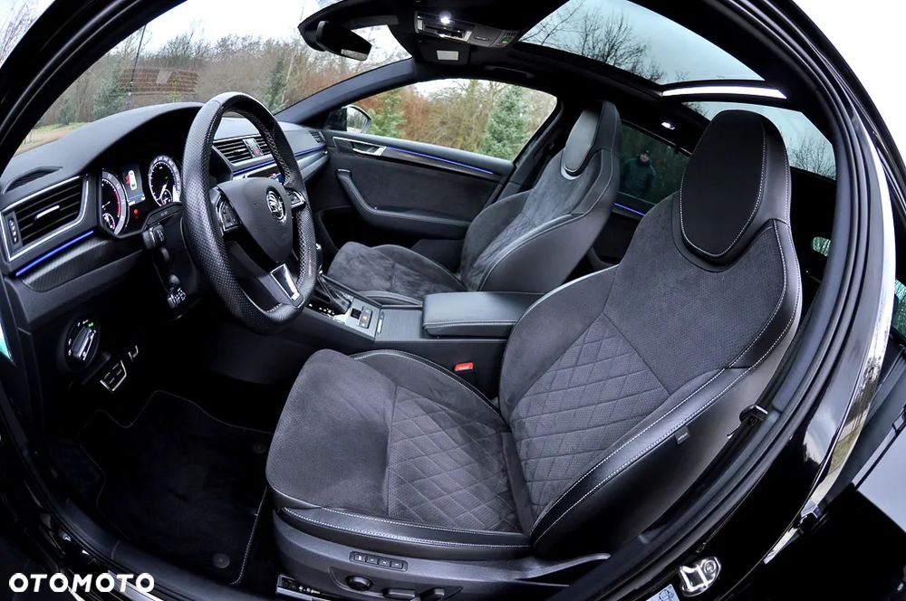 Skoda Superb 1.5 TSI DSG Sportline - 17