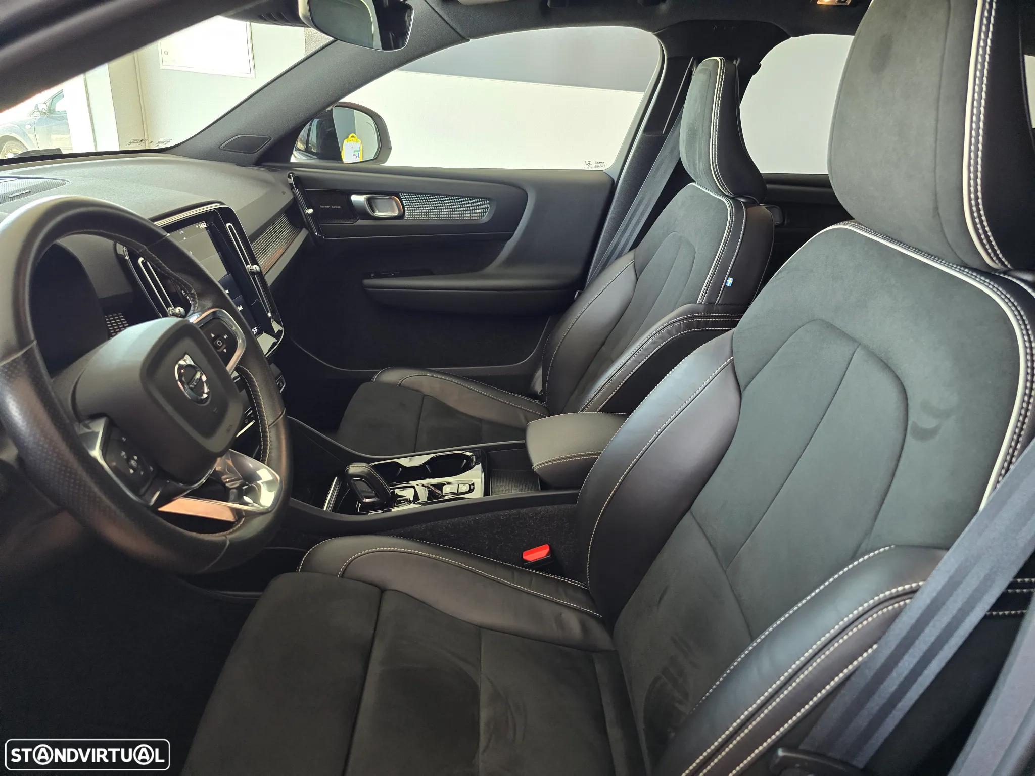 Volvo XC 40 1.5 T5 PHEV R-Design - 10