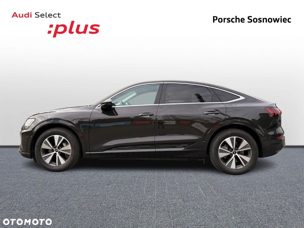 Audi Q8 Sportback e-tron - 2