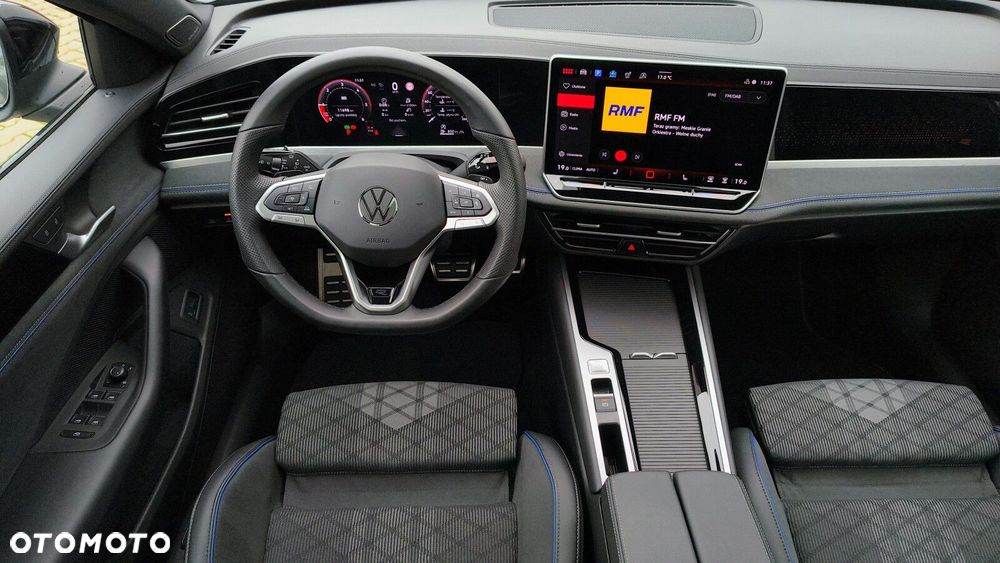 Volkswagen Passat Variant 2.0 TDI SCR 4Mot R-Line Plus DSG - 37