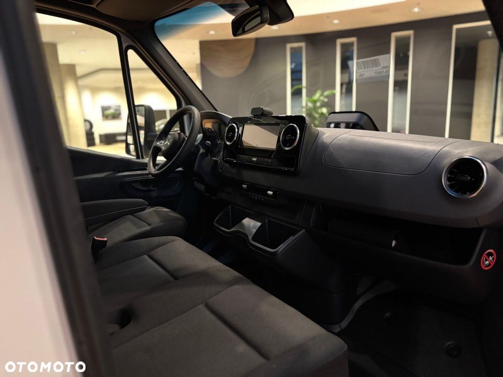 Mercedes-Benz Sprinter Podwozie - 17