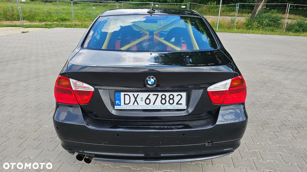 BMW Seria 3 325i - 9