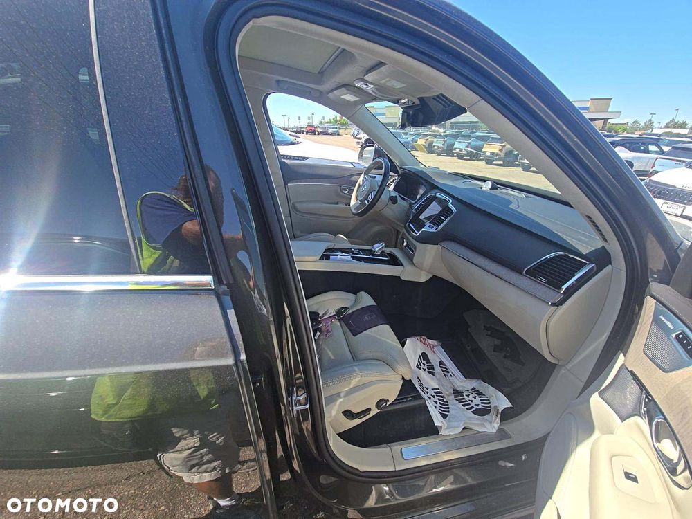 Volvo XC 90 T8 AWD Plug-In Hybrid Inscription 7os - 10