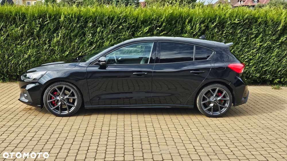 Ford Focus 2.0 EcoBlue ST-3 - 6
