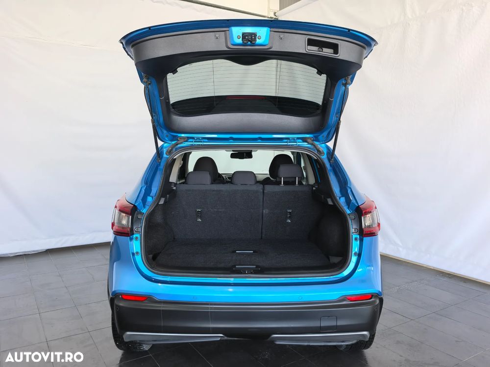 Nissan Qashqai 1.3 138CP 2WD N-Connecta - 8