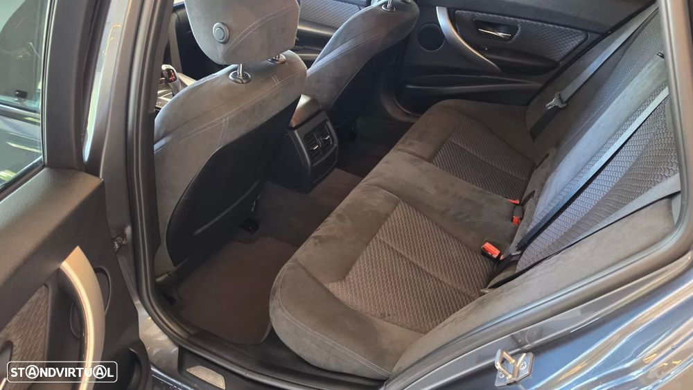 BMW 320 d Auto Pack M - 47
