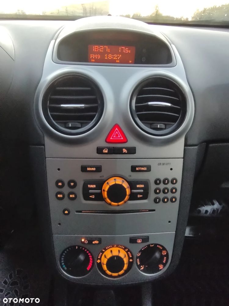Opel Corsa - 29