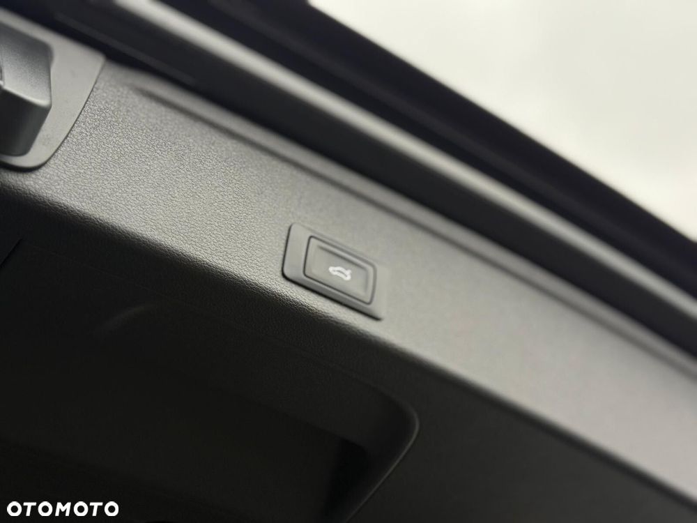 Audi A4 Allroad - 28