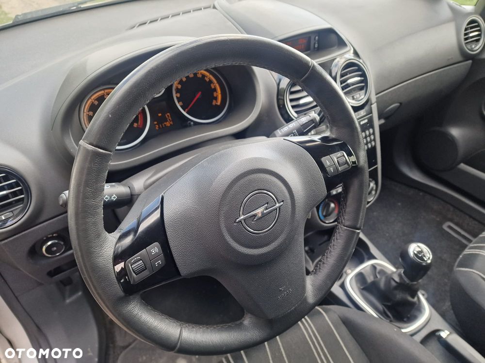 Opel Corsa 1.2 16V Enjoy - 8