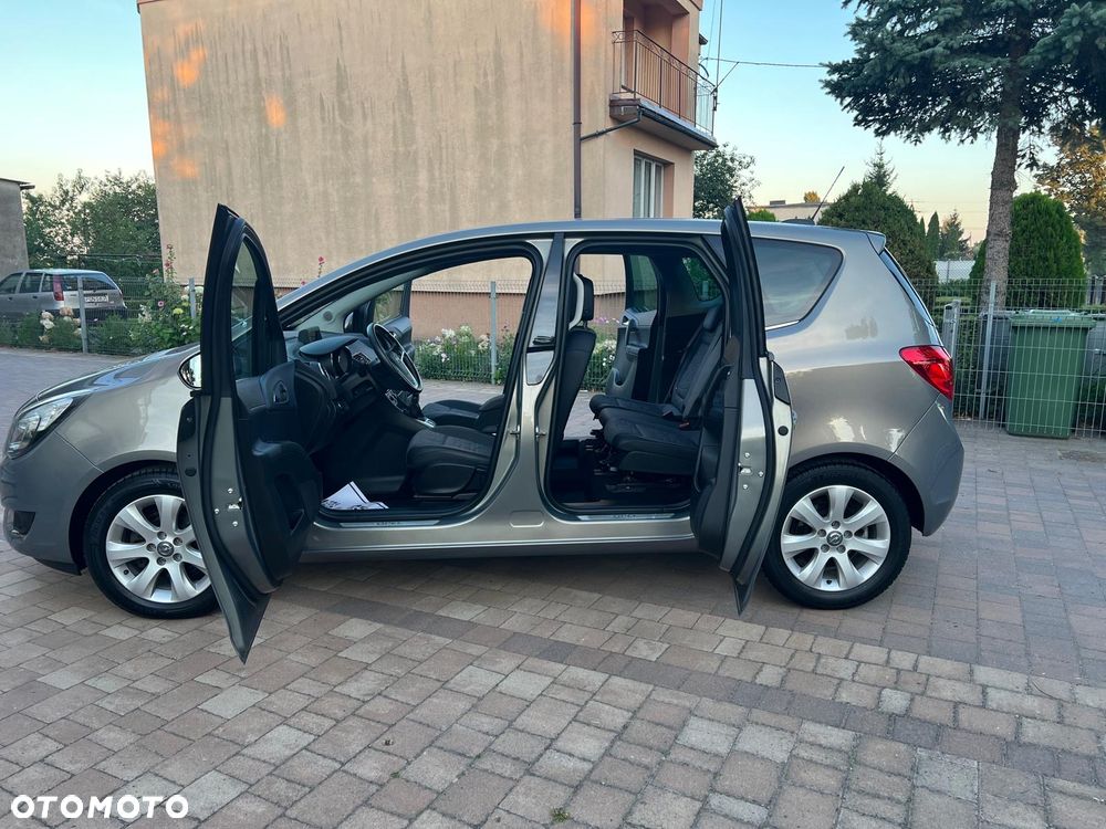 Opel Meriva 1.4 T Essentia - 16