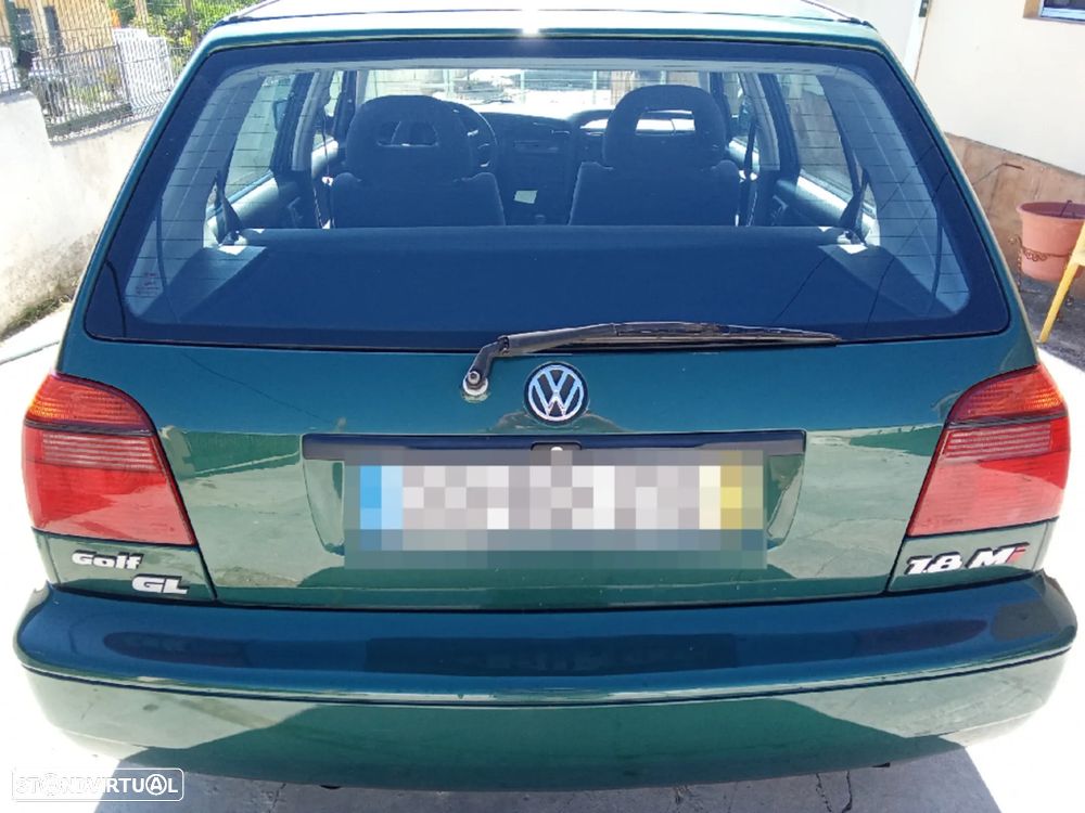 VW Golf - 5