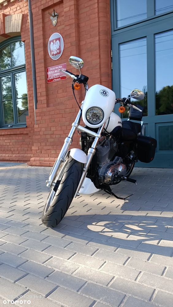 Harley-Davidson Sportster Low 883L - 5