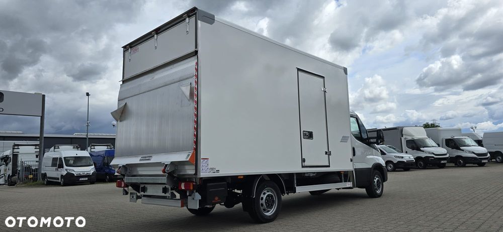 Iveco TACHOGRAF 35S18H KONTENER Z WINDĄ - OKAZJA - 5