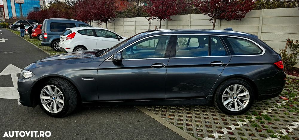 BMW Seria 5 520d Touring Aut. - 12