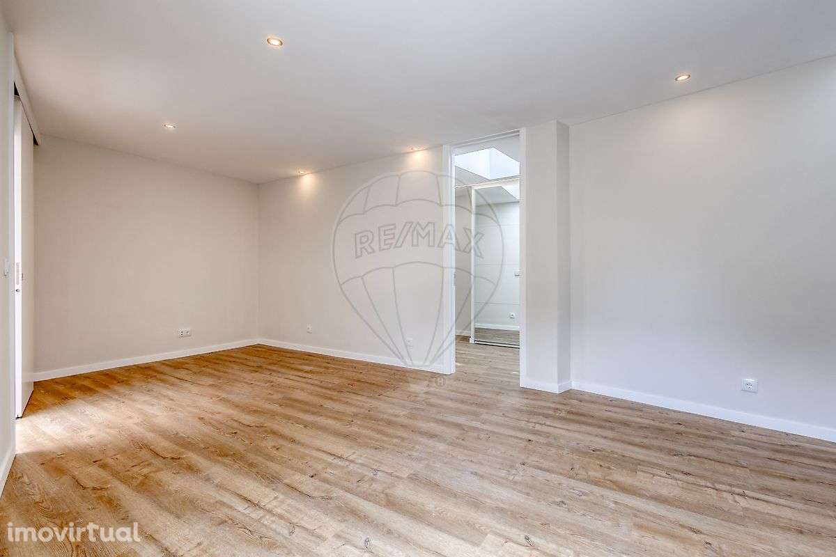 Moradia T1 para venda - Grande imagem: 5/21