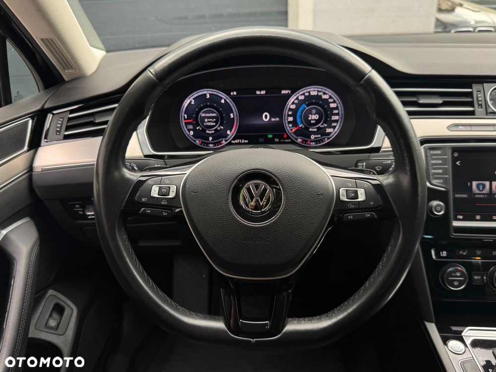 Volkswagen Passat 2.0 TDI SCR (BlueMotion Technology) DSG Highline - 31