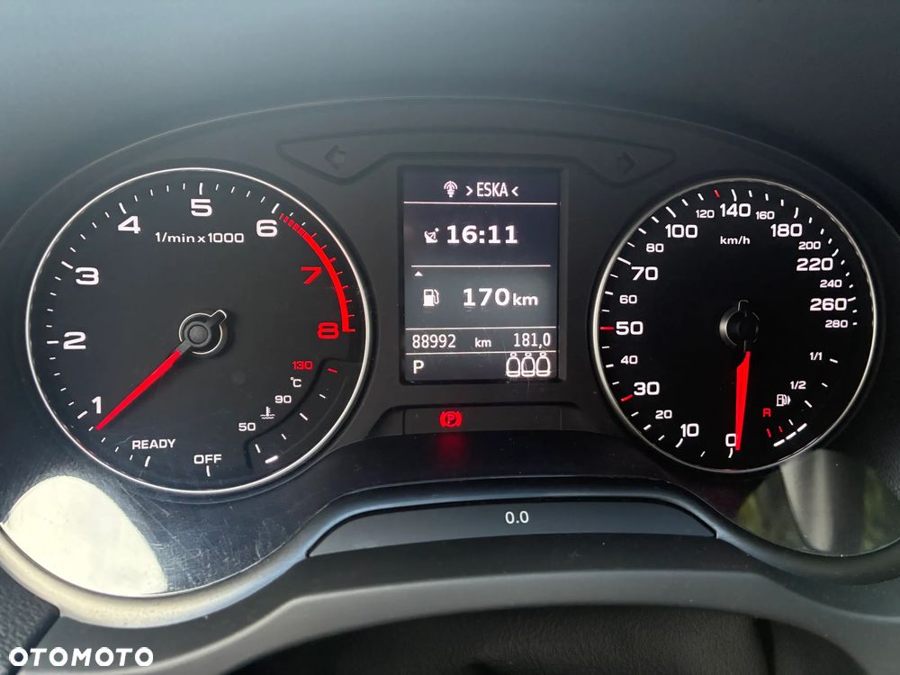 Audi A3 Sportback 35 TFSI S tronic - 11