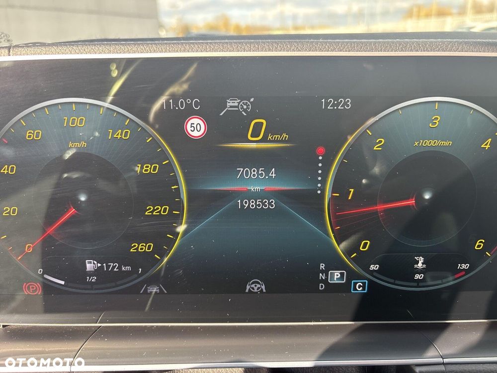 Mercedes-Benz GLE - 12