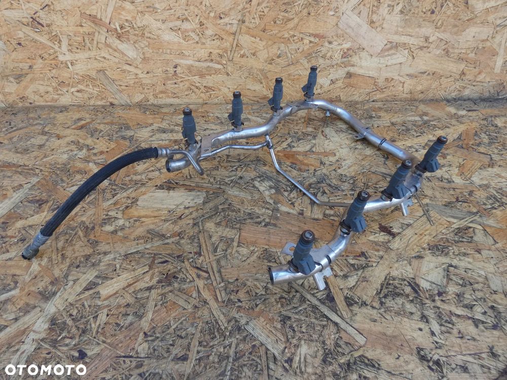 BMW E38 E39 V8 M62TU LISTWA WTRYSKOWA WTRYSK