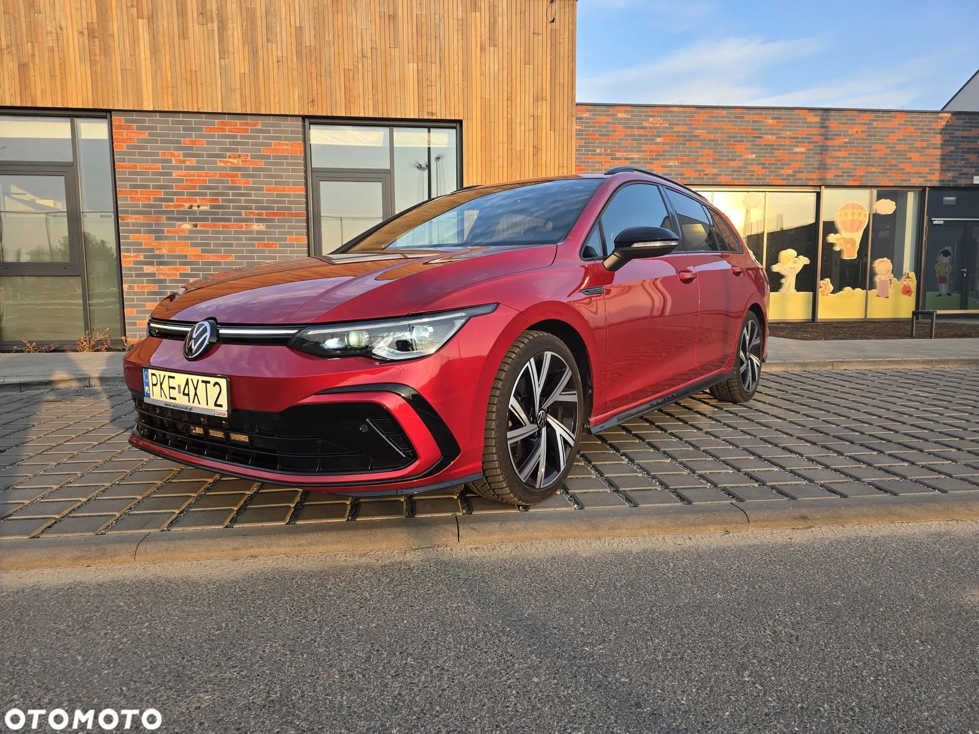 Volkswagen Golf Variant 2.0 TDI SCR DSG R-Line - 1