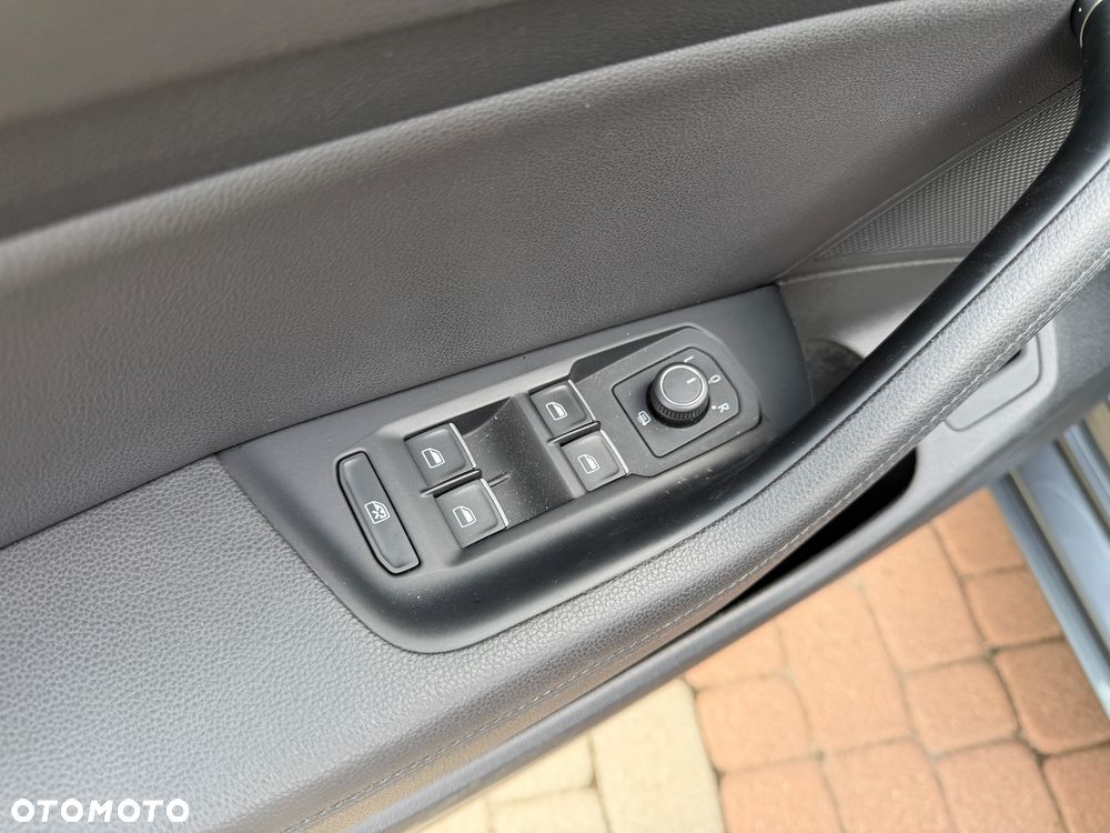 Volkswagen Passat 2.0 TDI BMT 4Mot Highline DSG - 14
