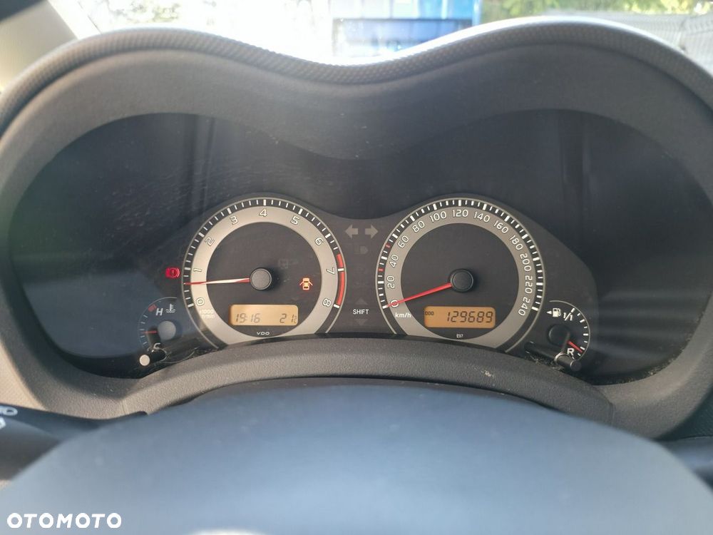 Toyota Auris - 21