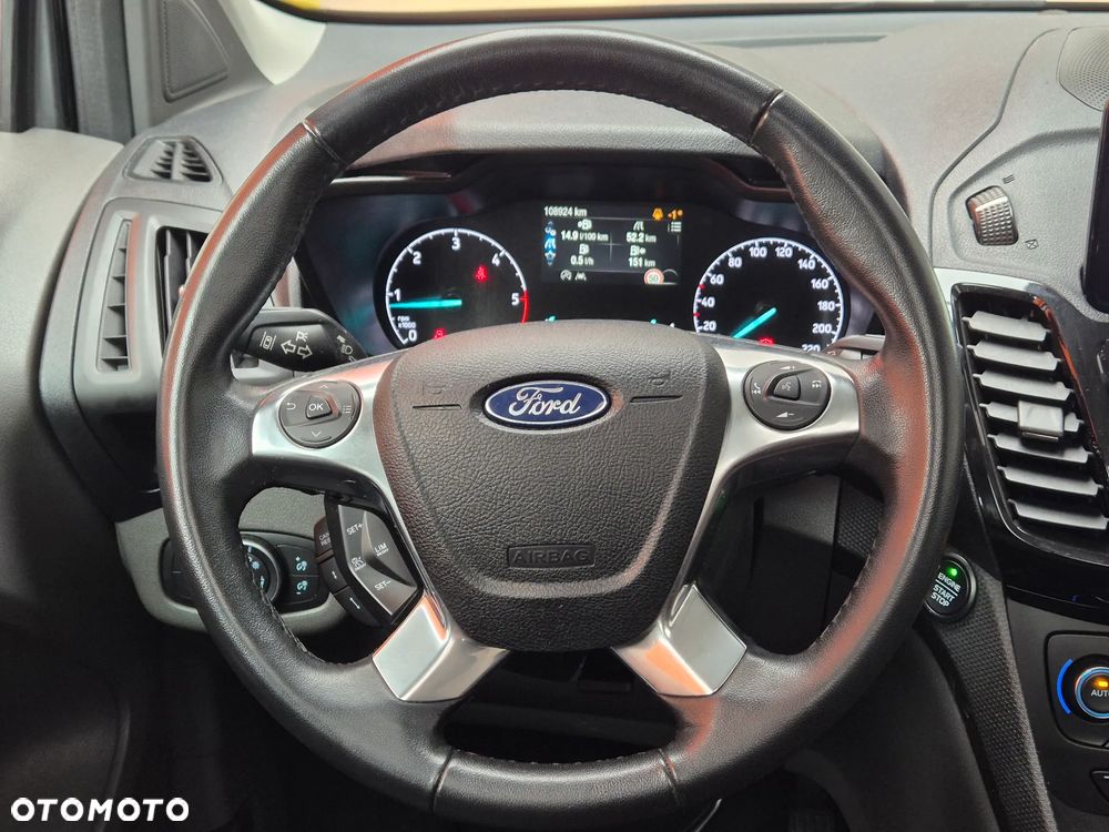 Ford Tourneo Connect Grand - 27