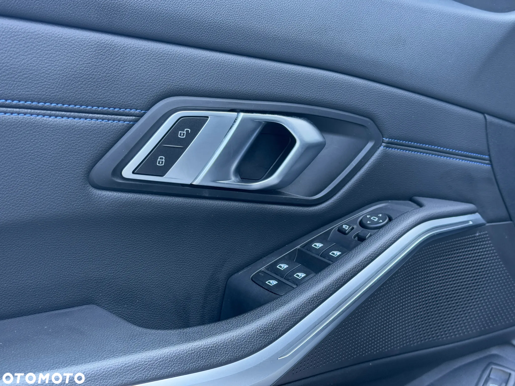 BMW Seria 3 320d xDrive M Sport sport - 31