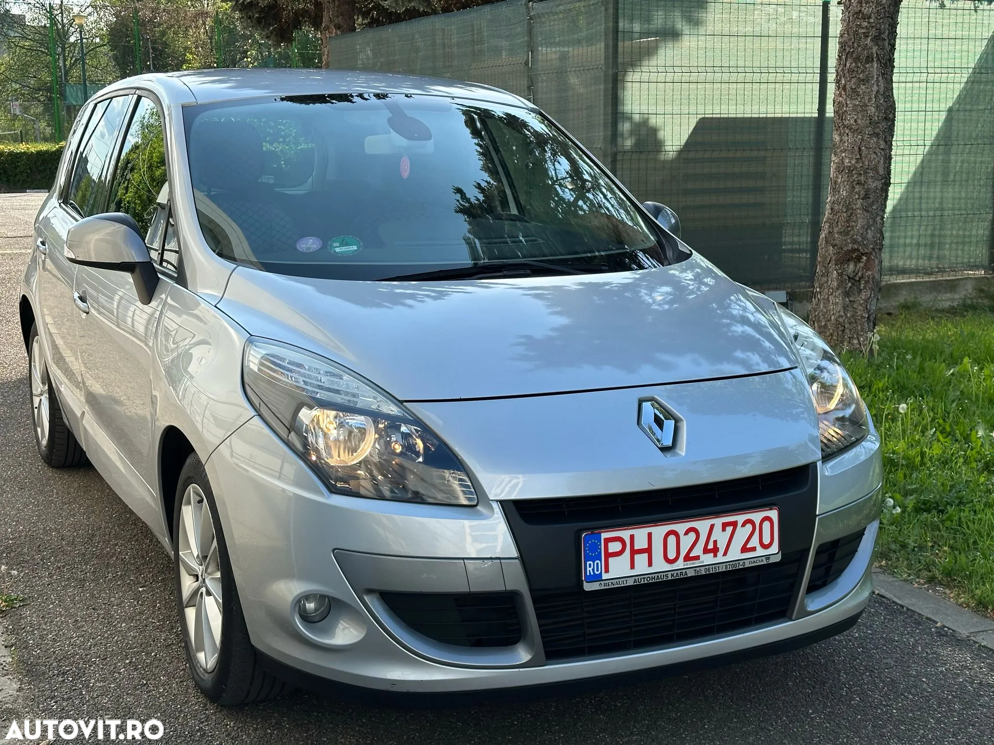 Renault Scenic TCe 130 Dynamique - 2