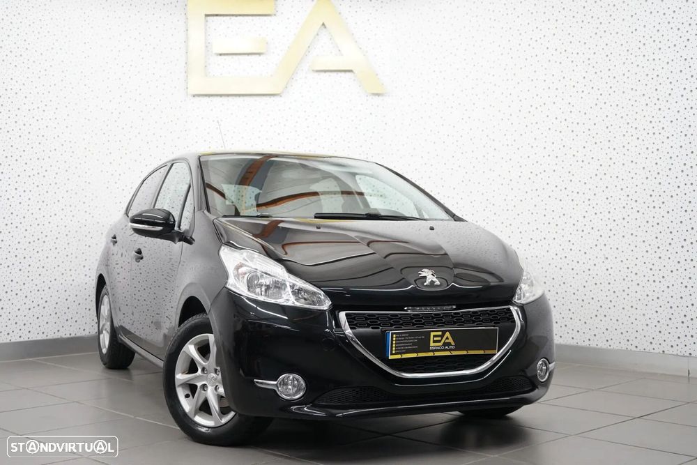 Peugeot 208 1.2 PureTech Style - 1