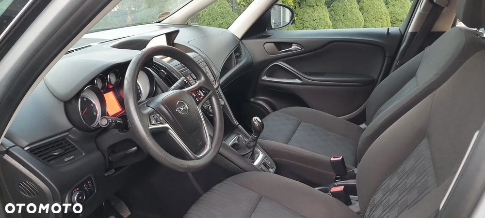 Opel Zafira - 35