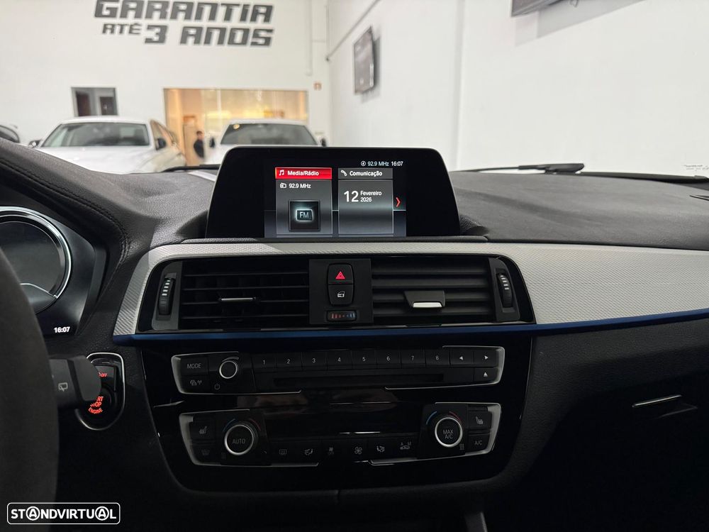 BMW 118 d Pack M - 16