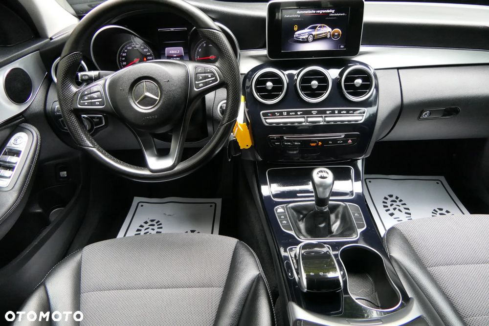 Mercedes-Benz Klasa C 180 (BlueEFFICIENCY) - 2