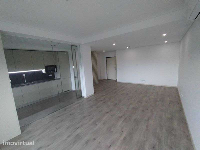 Apartamento T1 em Arcozelo - Grande imagem: 3/12