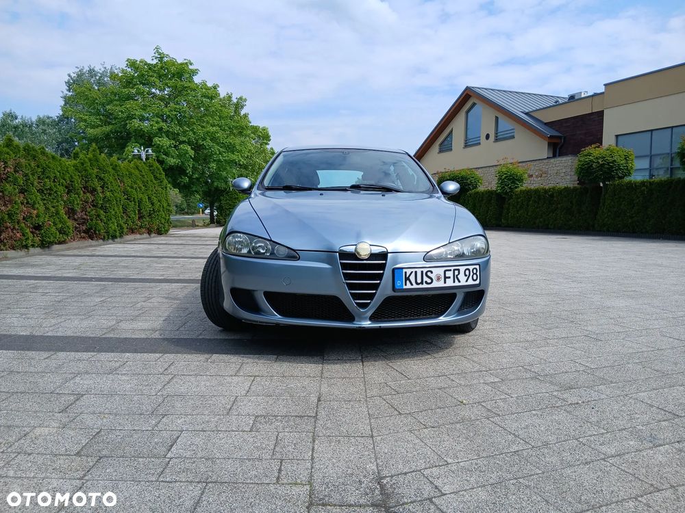 Alfa Romeo 147 1.6 Twin Spark ECO Sportiva - 2