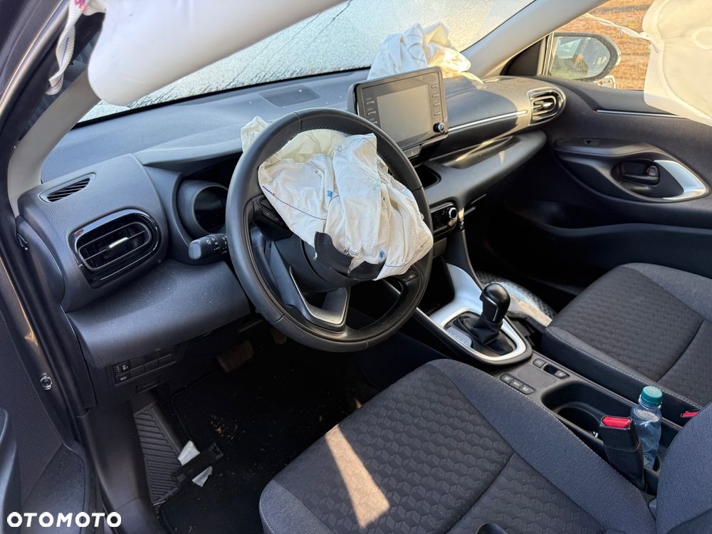 Toyota Yaris Hybrid 1.5 Active - 19