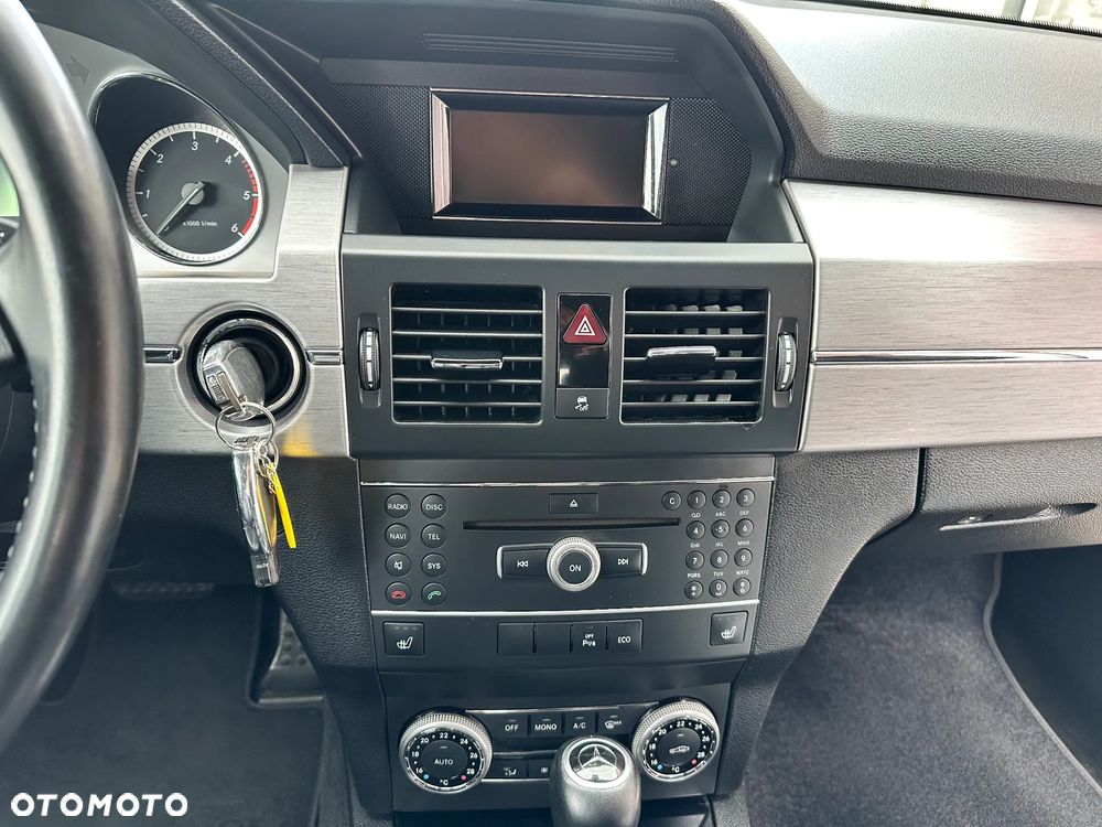 Mercedes-Benz GLK 200 CDI (BlueEFFICIENCY) 7G-TRONIC - 33