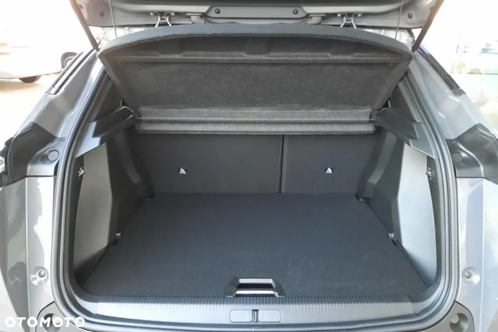 Peugeot 2008 PureTech mHEV GT Exclusive e-DCS6 - 7