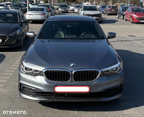 BMW Seria 5 530i xDrive Sport Line - 1