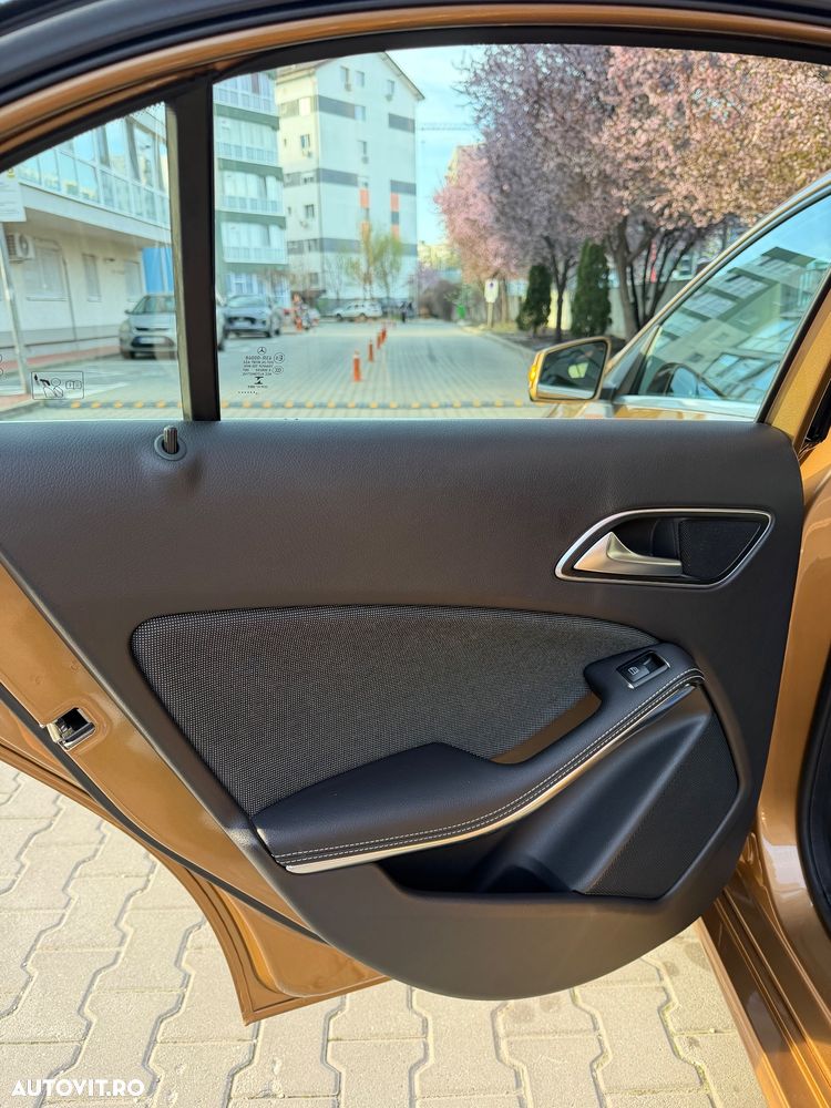 Mercedes-Benz A 160 - 16